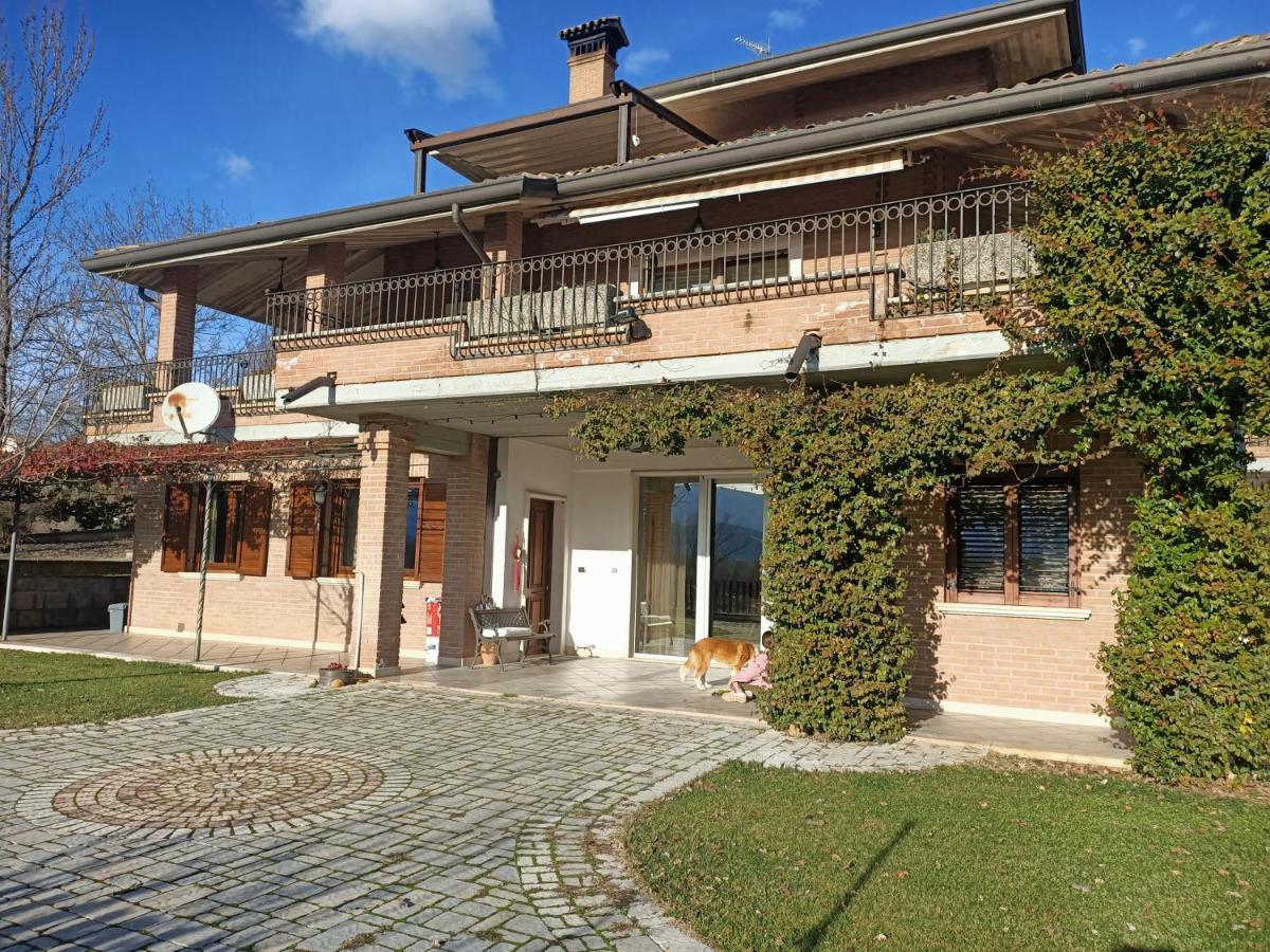 Rossomattone Countryhouse Сульмона Екстер'єр фото